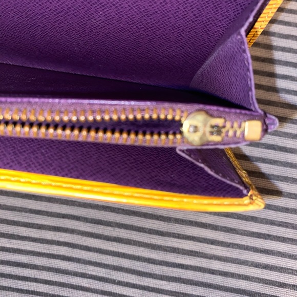 LV wallet - Picture 6 of 11